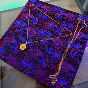 18K Gold Plated Compass Pendant Necklace + 18K Gold Plated Chain